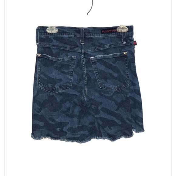 8/$25 Rock & Republic Blue Camo Pattern shorts size 6 bumpershoot - Picture 3 of 6